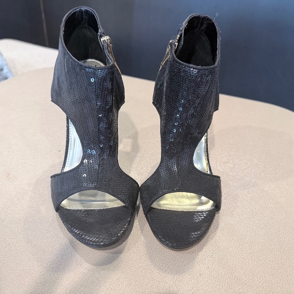 Black sequin cutout booties - Roberto Vianni